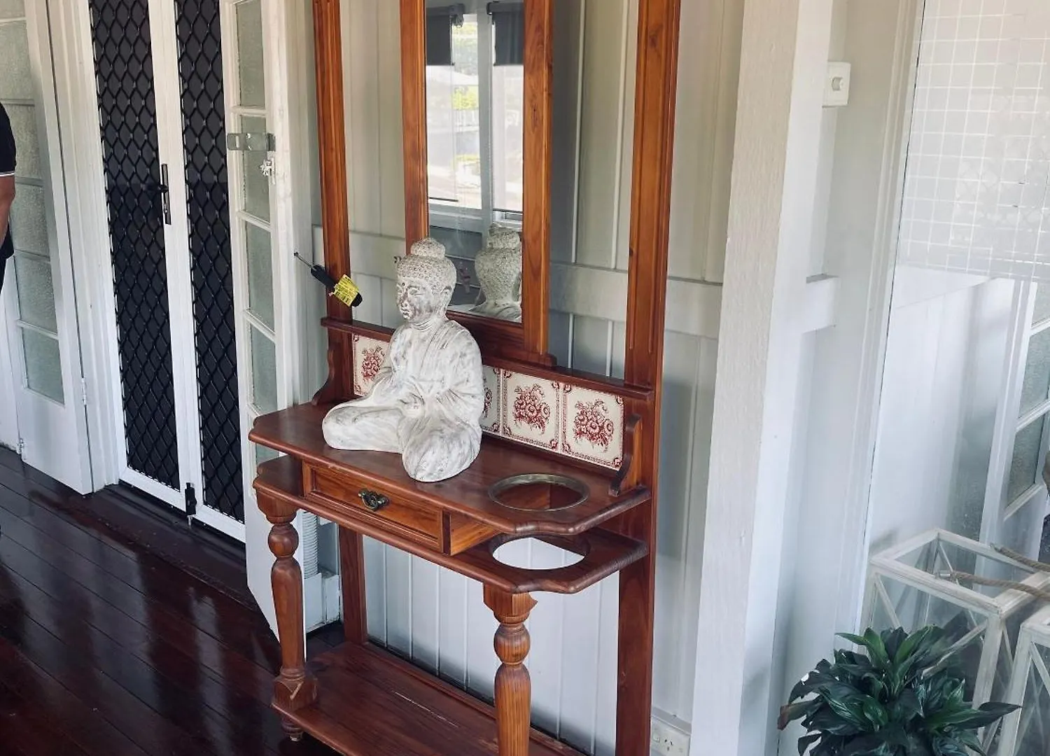 Country Charmer On Albert Rockhampton